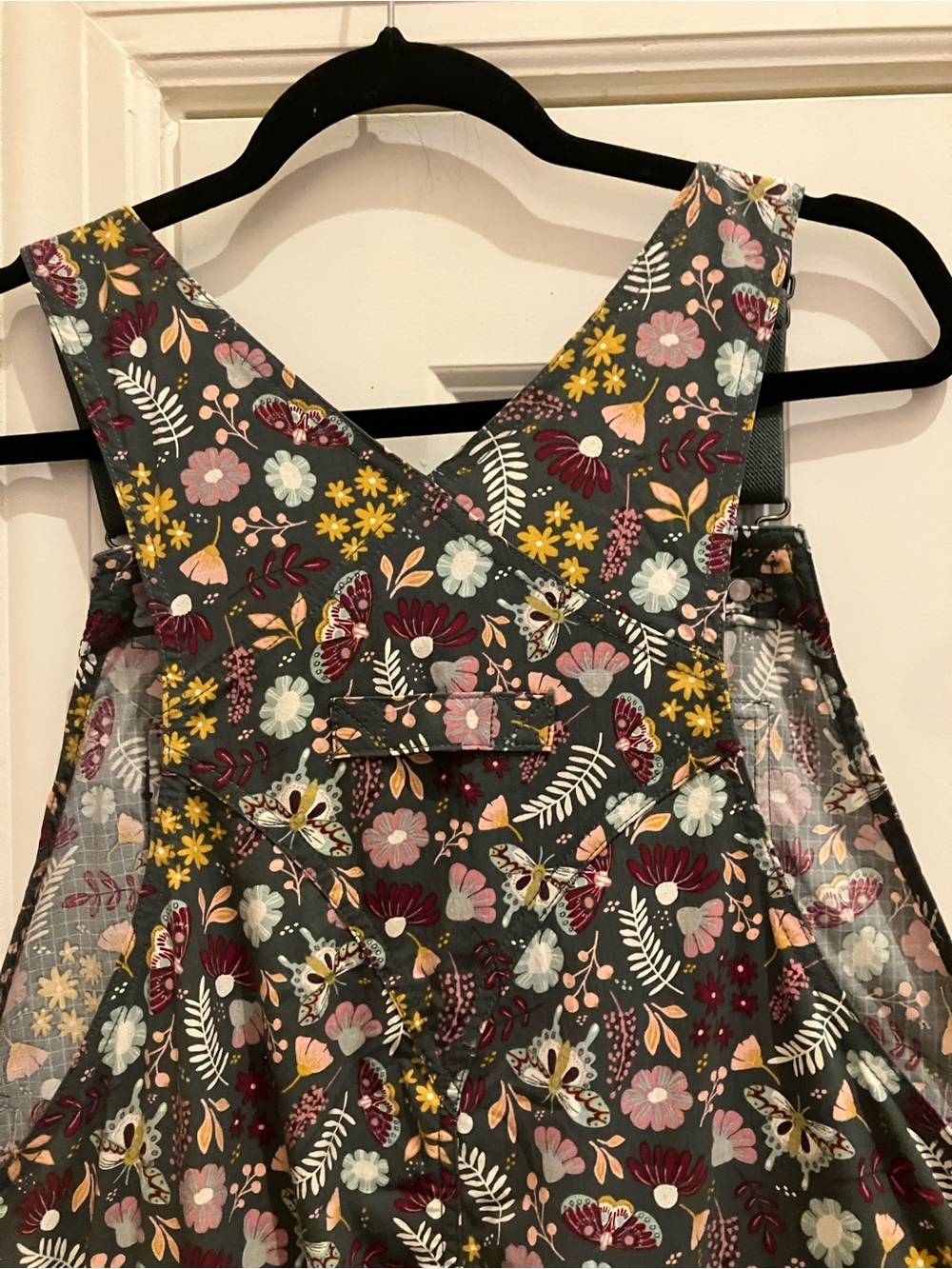 NWT Duluth Retired Fir Moth Floral Heirloom Gardening Overalls (XL 29” inseam) - Picture 7 of 10